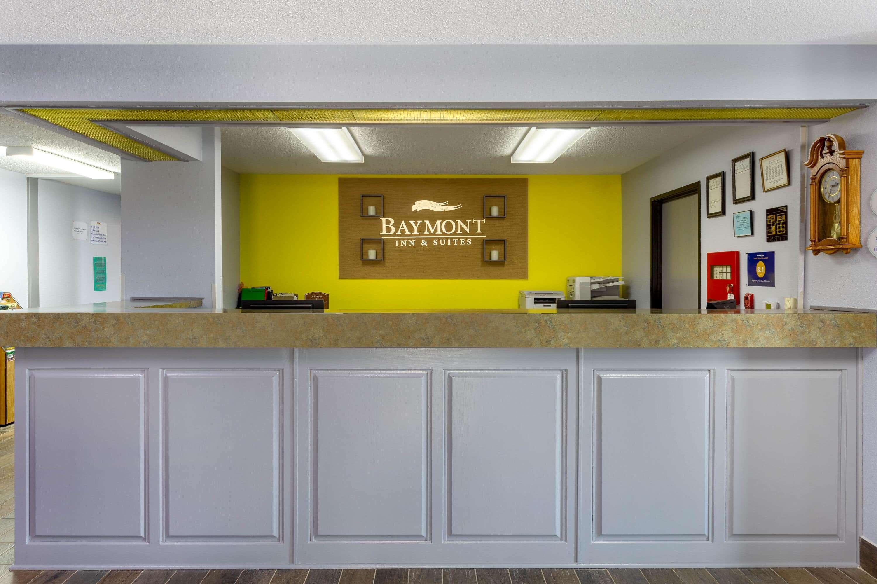 Baymont By Wyndham Marinette Hotel Ngoại thất bức ảnh
