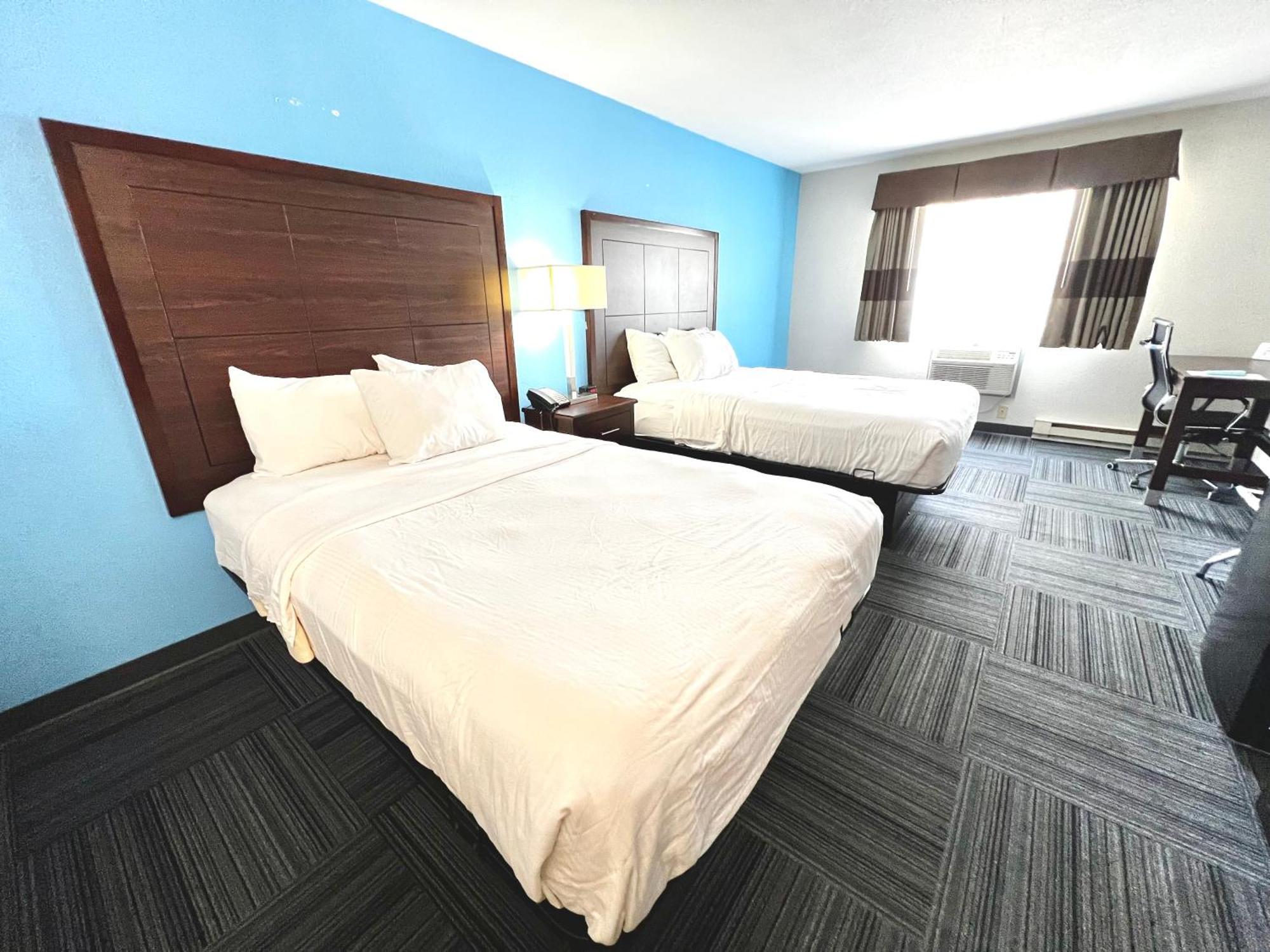Baymont By Wyndham Marinette Hotel Ngoại thất bức ảnh